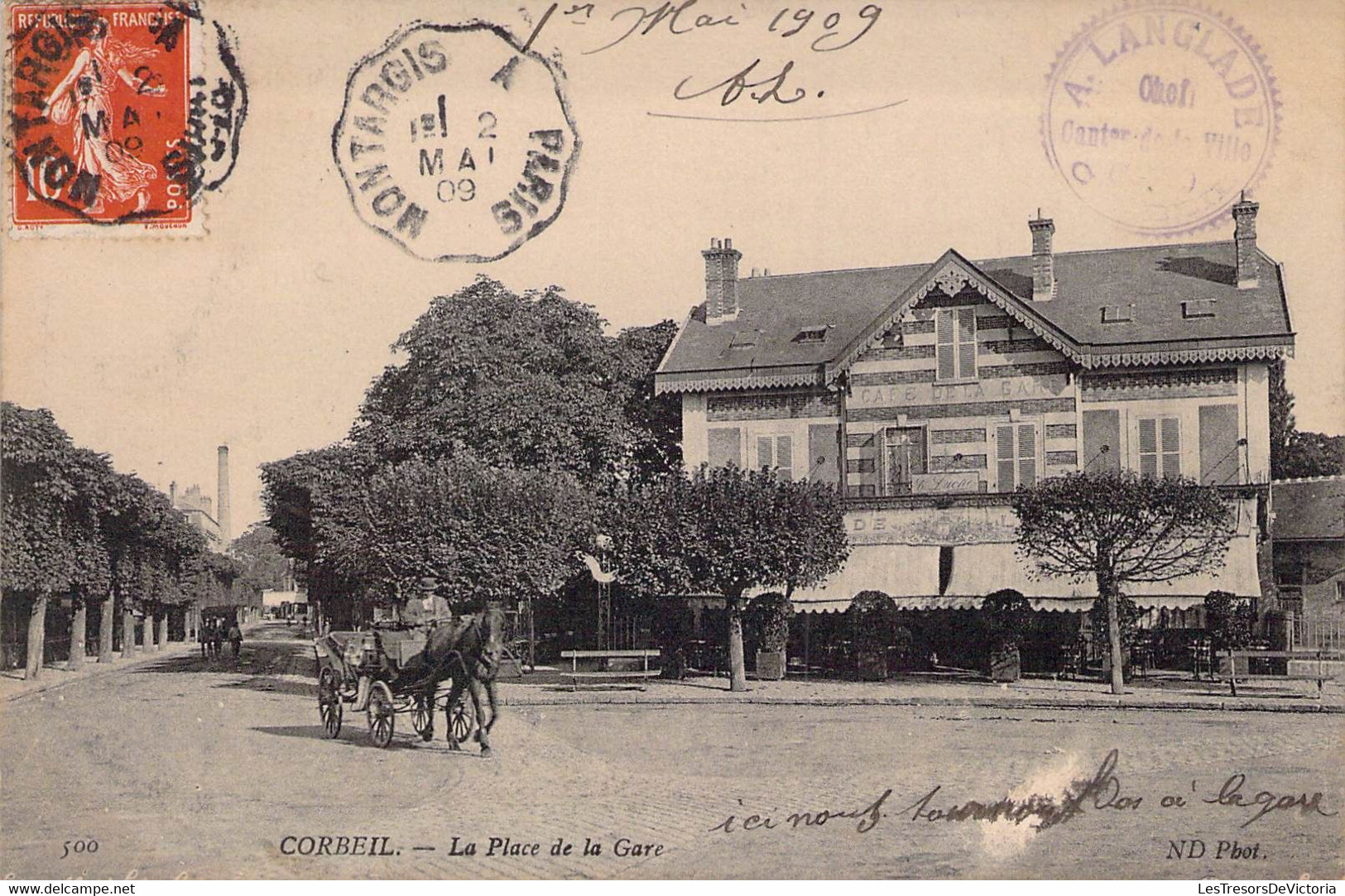 CPA - 91 - CORBEIL - La Place De La Gare - Calèche - Cheval - Oblitérée MONTARGIS à PARIS - Corbeil Essonnes