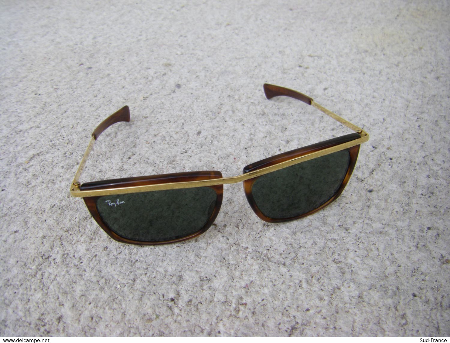 1980s Ray-Ban Vintage Sunglasses - Lunettes De Soleil