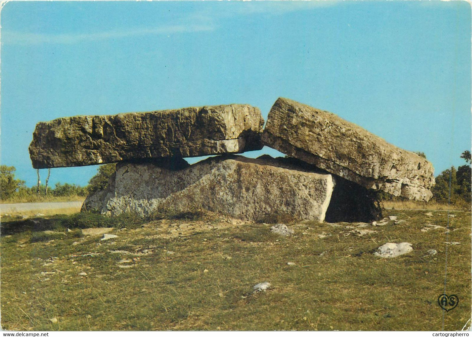 Postcard France Vaour Tarn Le Dolmen - Vaour