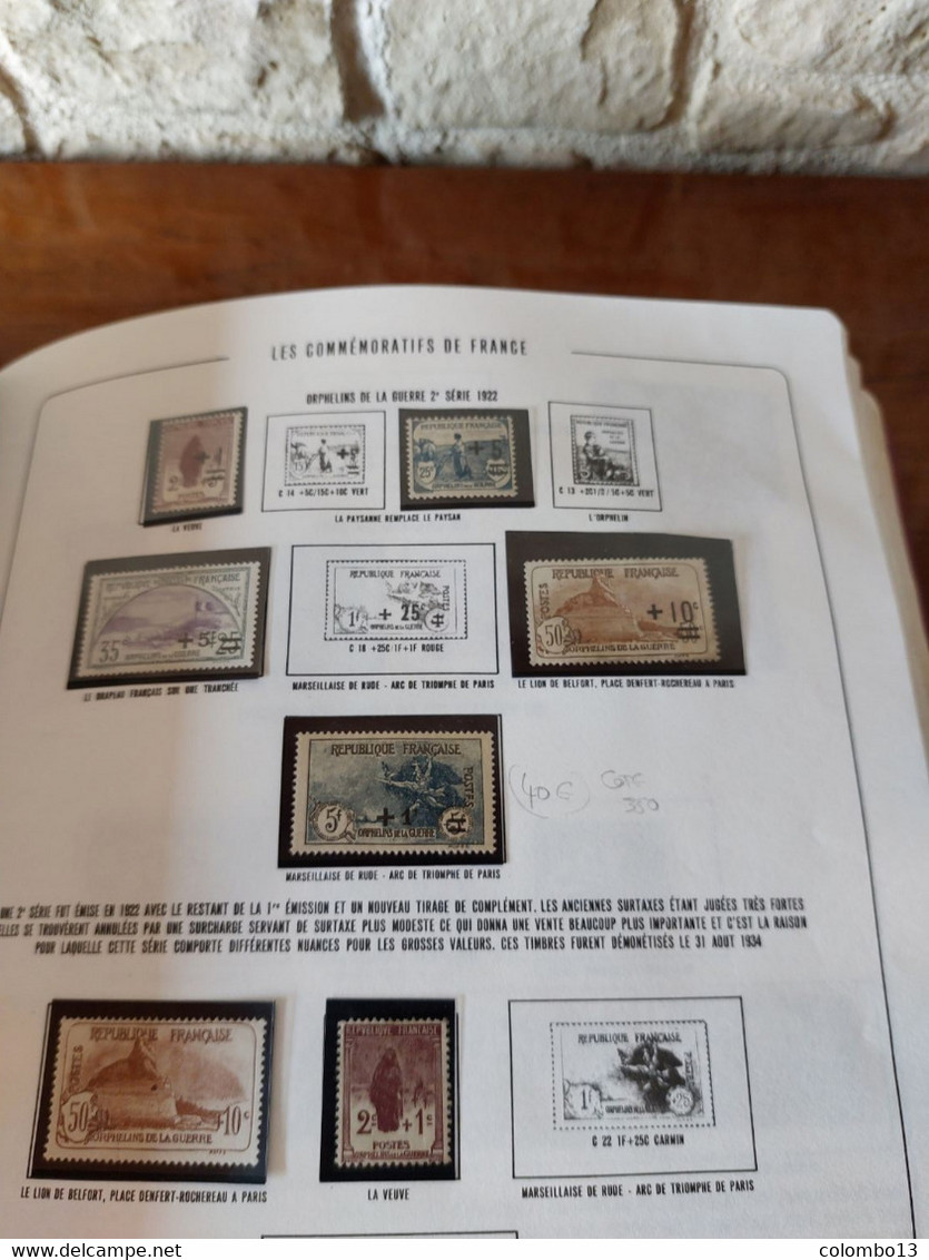 ALBUM PHILATELIQUE FRANCE COLLECTION + 2250 TIMBRES VOIR DETAIL ANNONCE