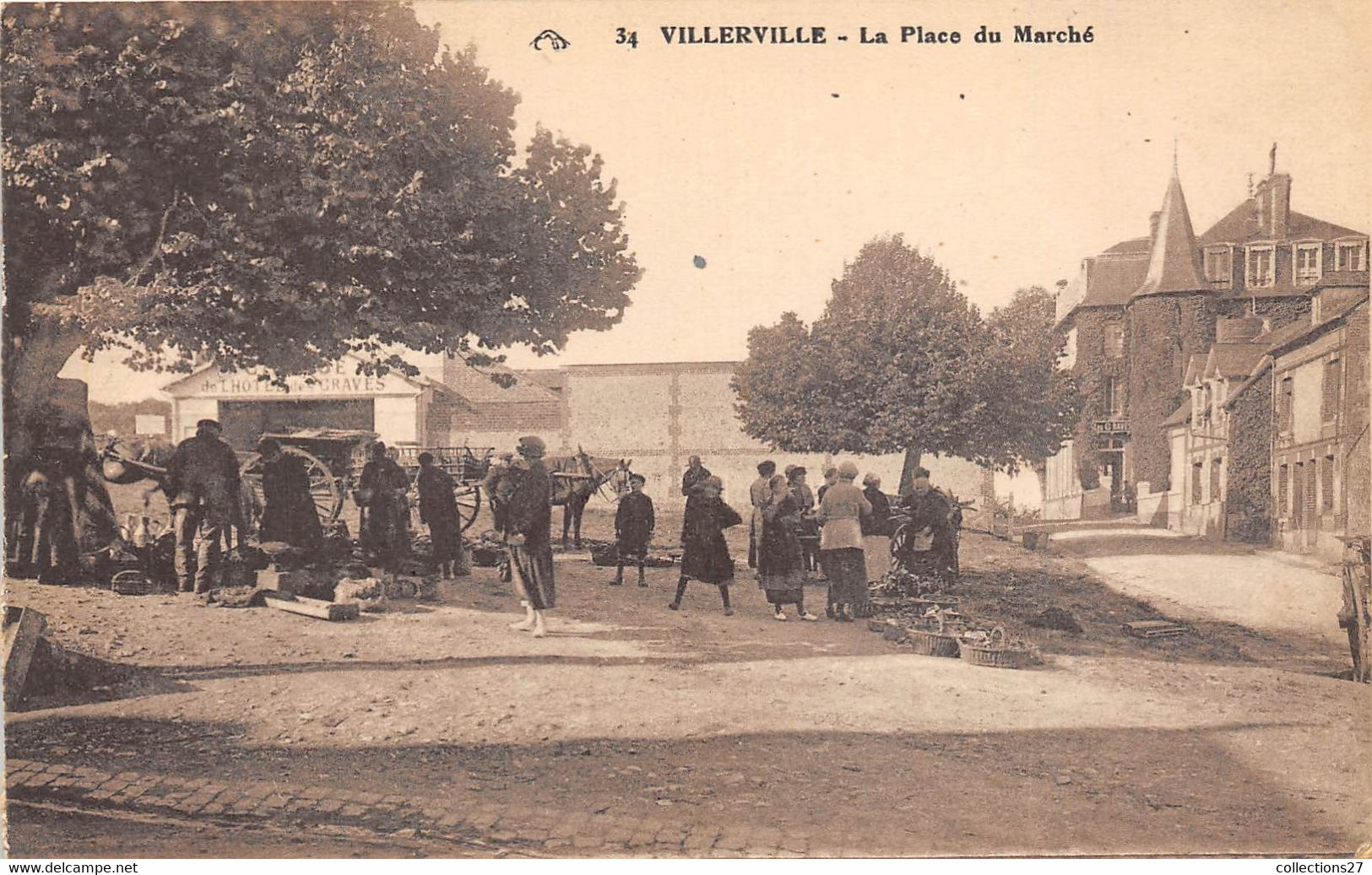 14-VILERVILLE- LA PLACE DU MARCHE - Villerville