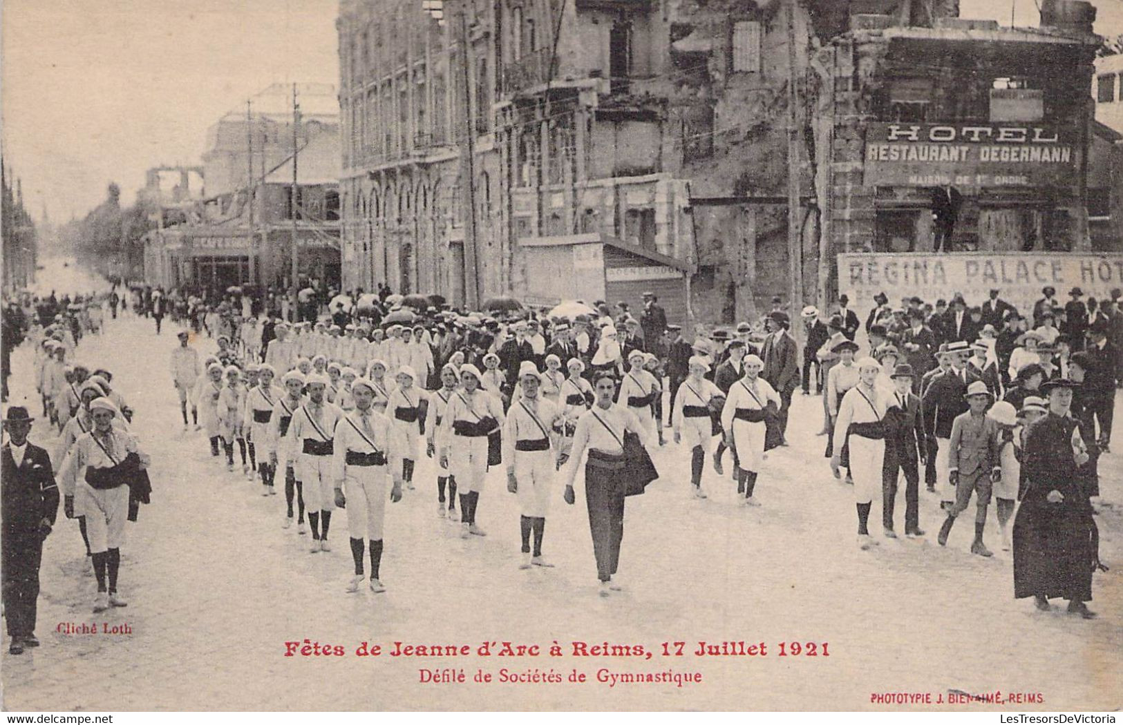 CPA FRANCE - 51 - REIMS - 17 Juillet 1921 - Fêtes De Jeanne D'Arc - Défilé De Sociétés De Gymnastique - Reims