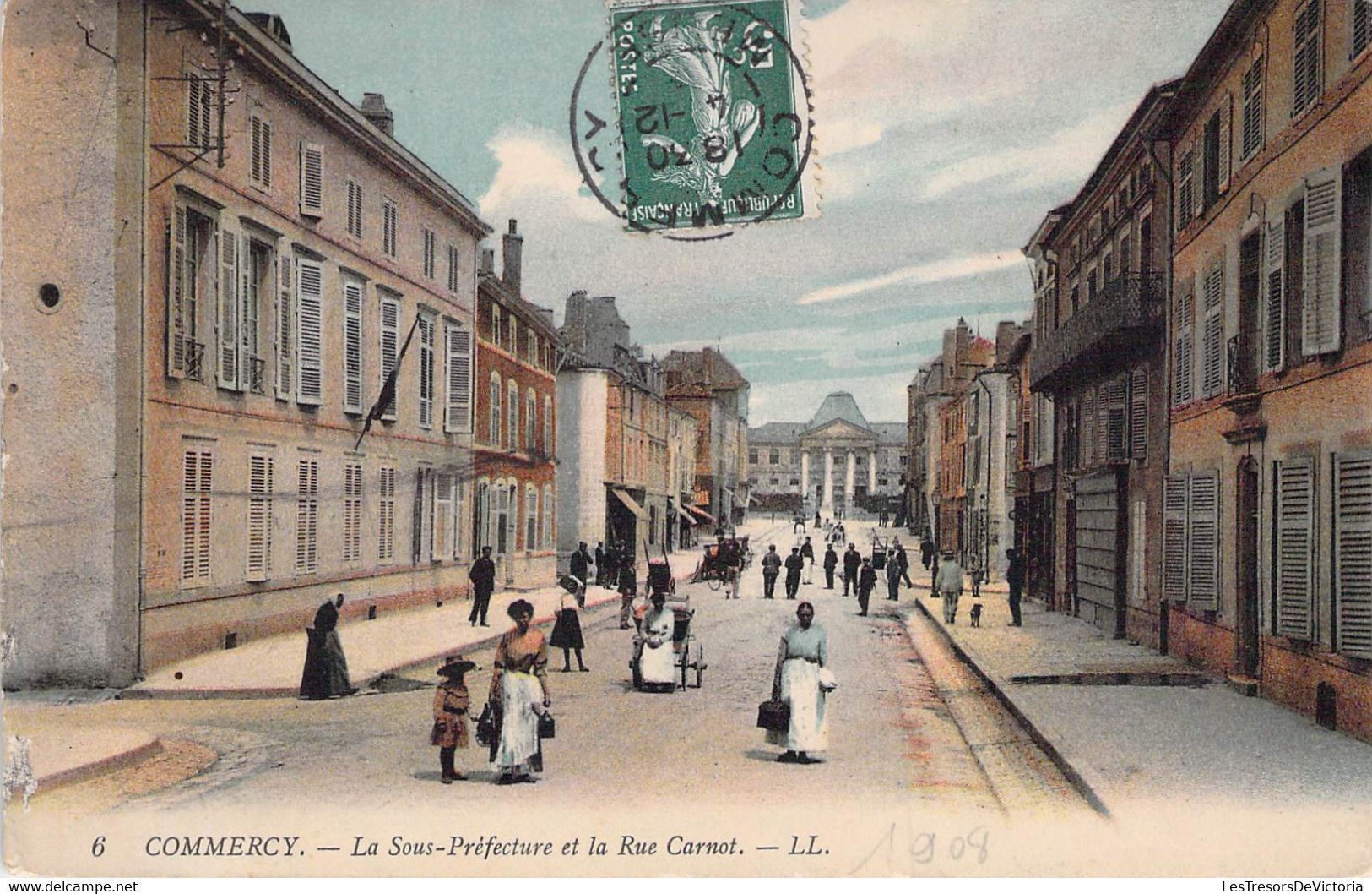 CPA 55 - Commercy - La Sous Préfecture Et La Rue Carnot - LL - Colorisée - Animée - Commercy