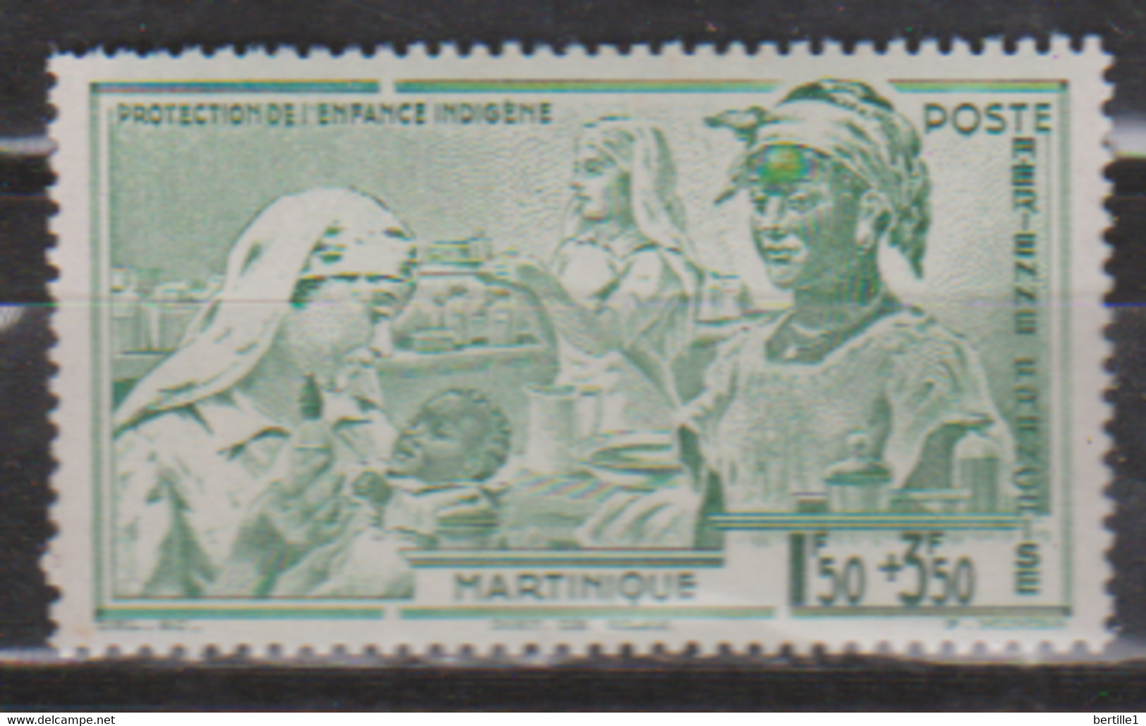 MARTINIQUE       N°  YVERT  : PA 1  NEUF AVEC  CHARNIERES      ( CH  5 / 24 ) - Airmail