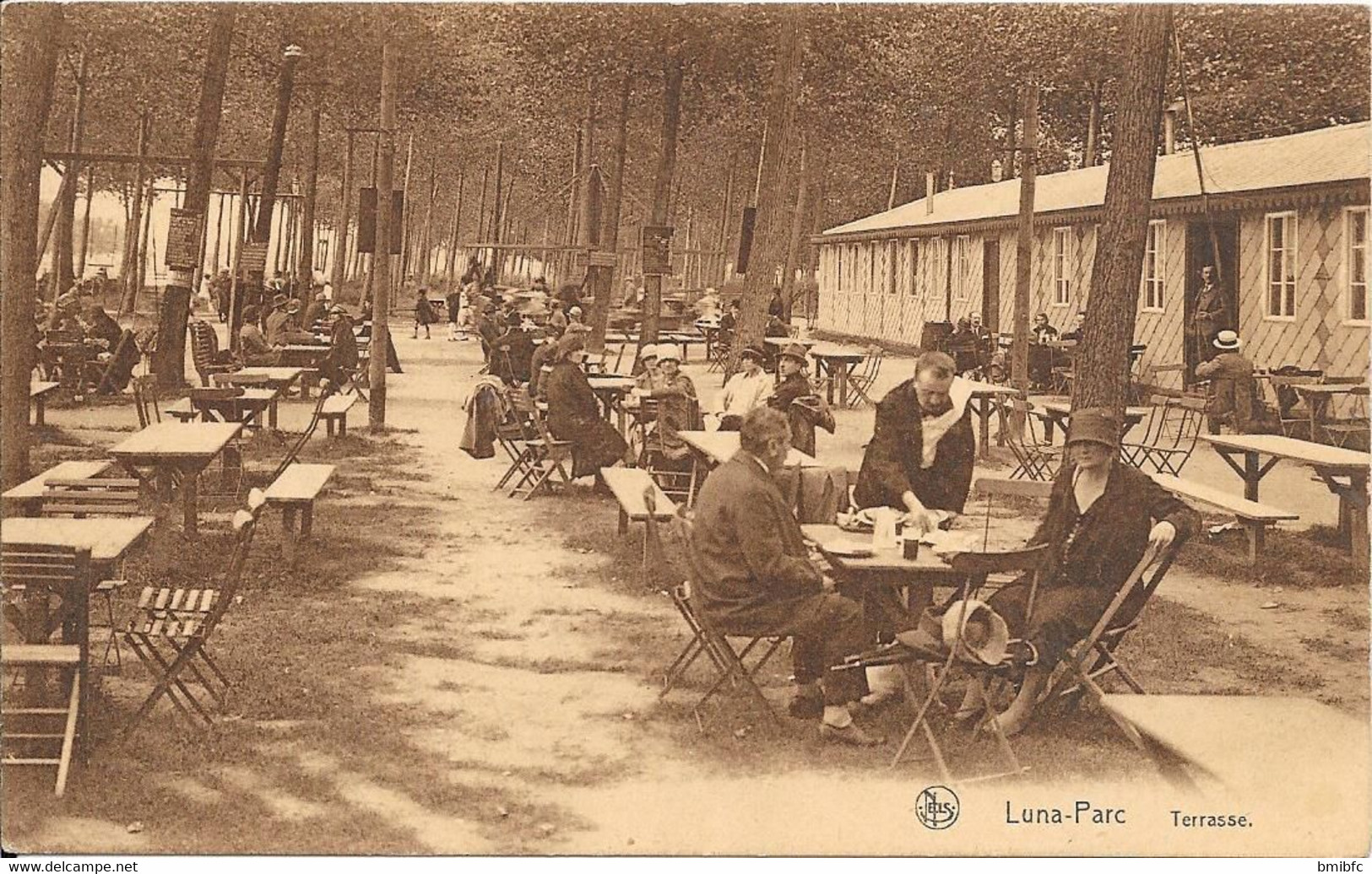 Luna-Parc - Terrasse - Cappelle Au Bois - Kapelle-op-den-Bos