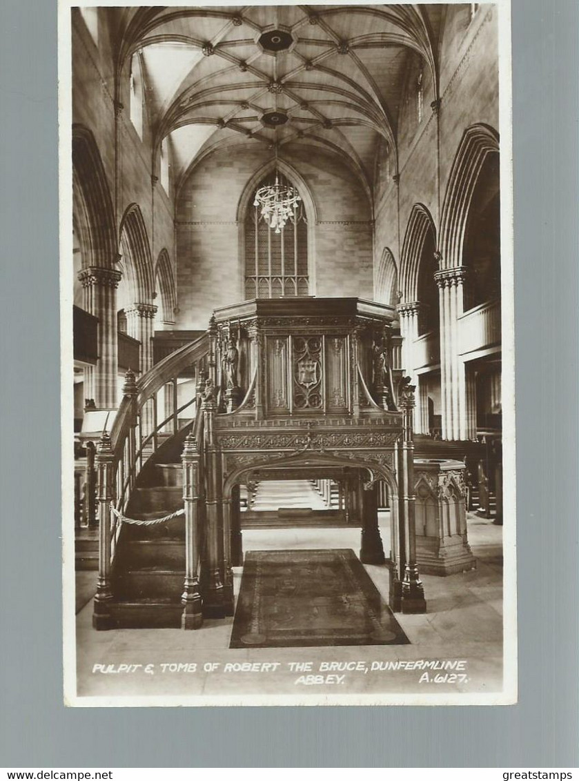 Scotland Rp  Postcard  Fife Dunfermline Abbey Robert The Bruce Tomb Valentines Unposted - Fife