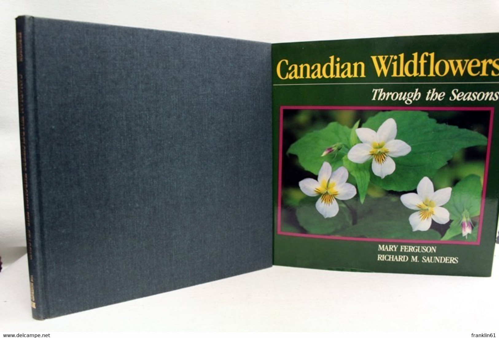 Canadian Wildflowers , Through The Seasons - Animals