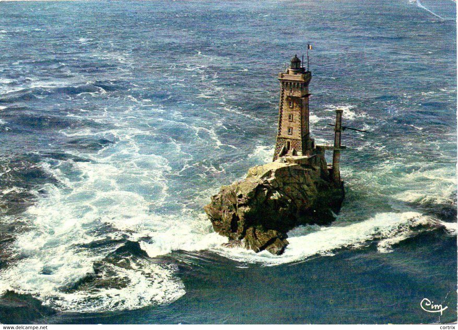 Carte Postale Plogoff 1965 Pointe Du Raz Phare - Plogoff