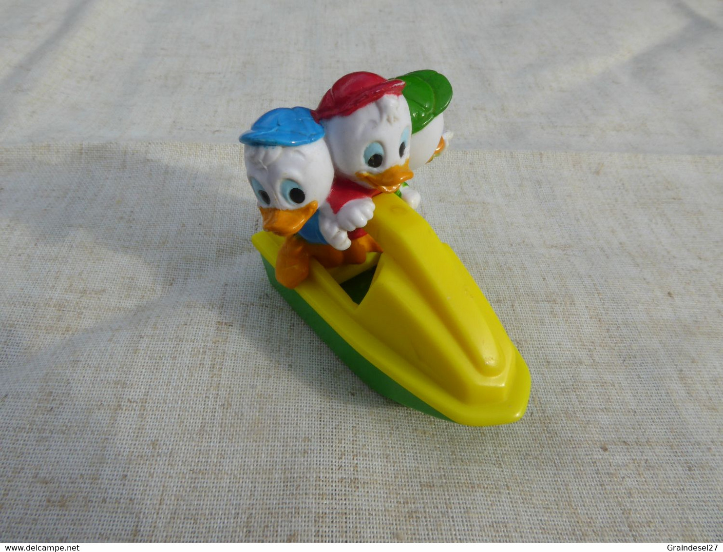 Figurine Mac Donald's Happy Meal 1990 Riri Fifi Loulou Sur Jetski. - Disney