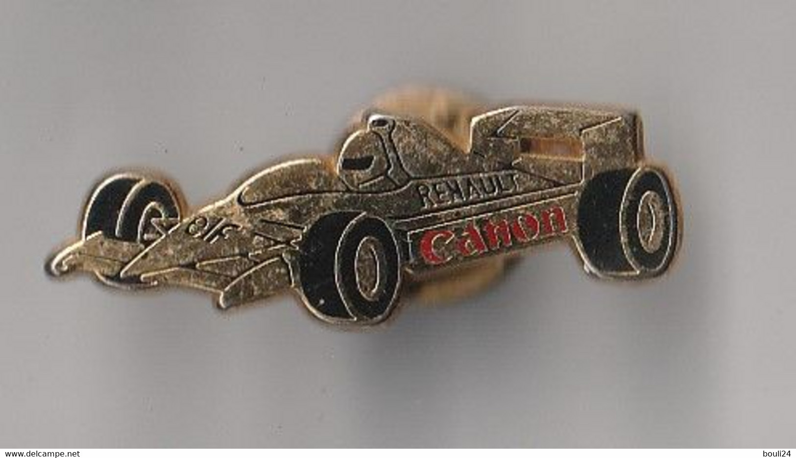 PIN'S THEME  FORMULE  1 RENAULT  SIGNE  DRAGO - F1