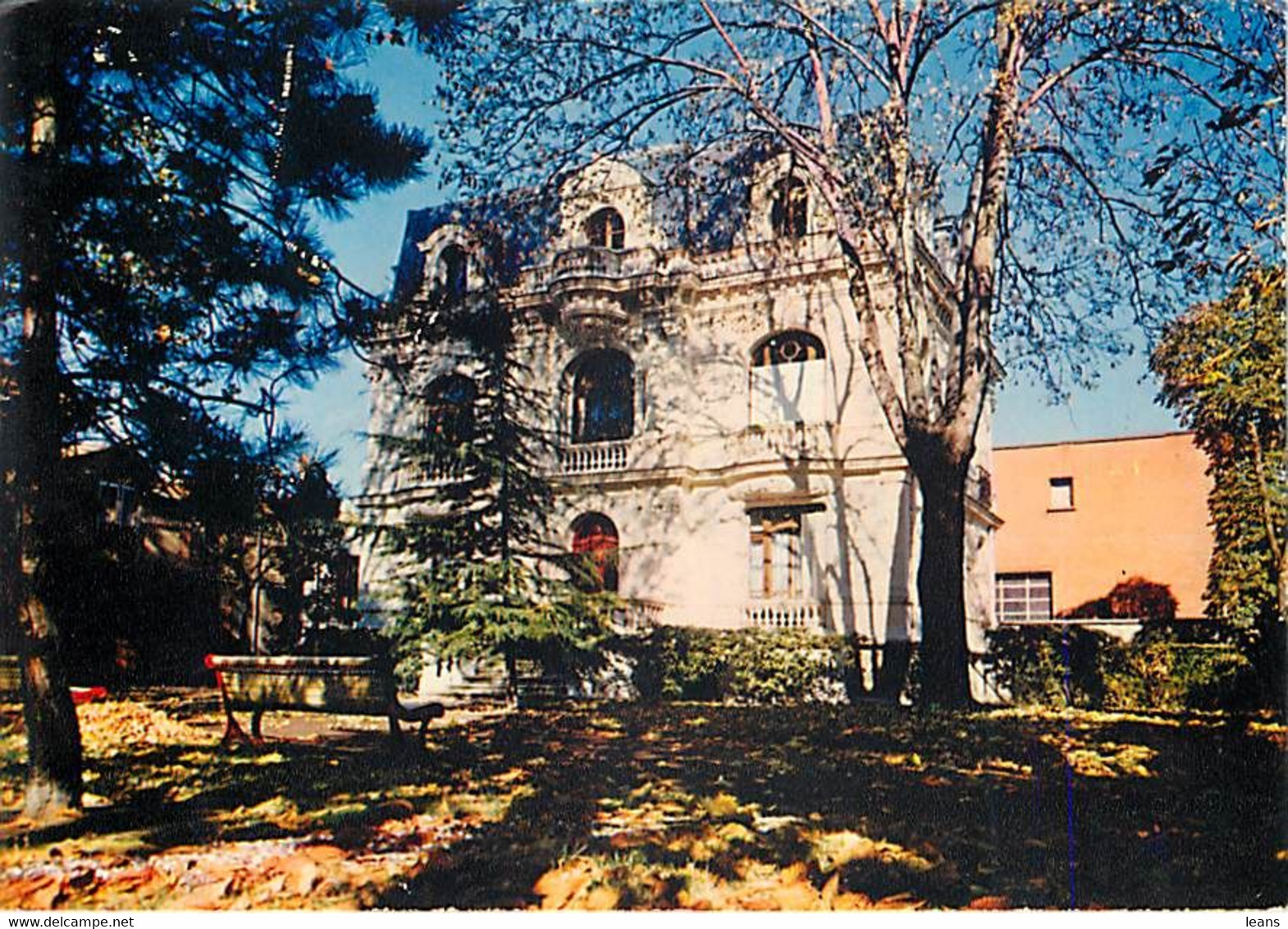 LA GARENNE COLOMBES   La Bibliotheque - La Garenne Colombes