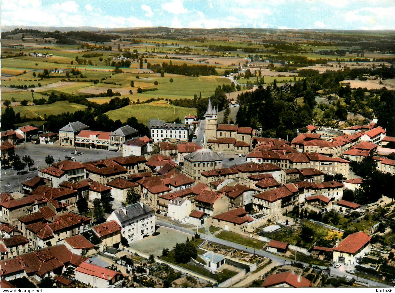 Castelnau Magnoac * Vue Générale Aérienne Du Village - Castelnau Magnoac