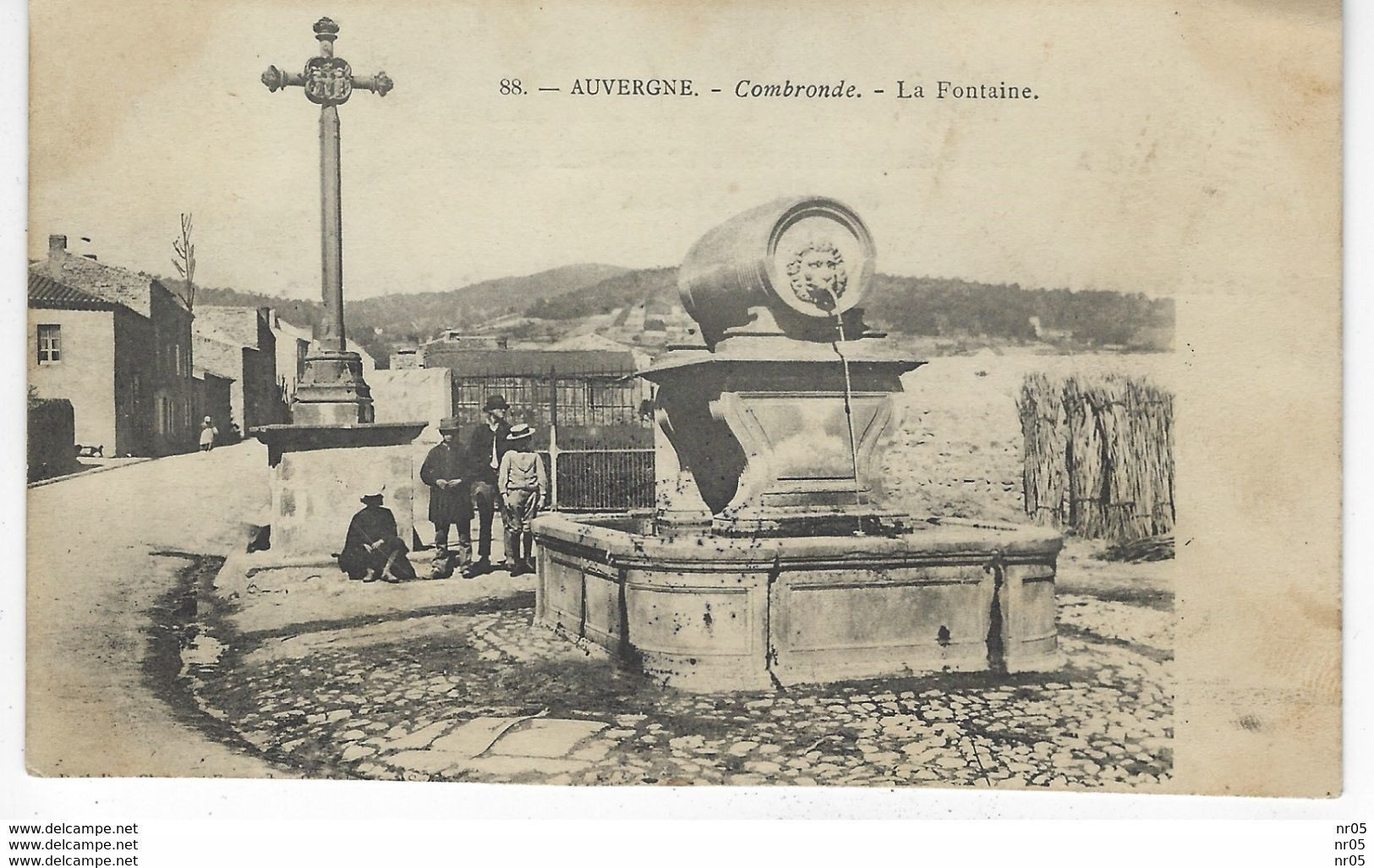 63 - AUVERGNE - PUY De DOME - COMBRONDE - La Fontaine ( TaD TULLE - CORREZE 1904 ) - Combronde