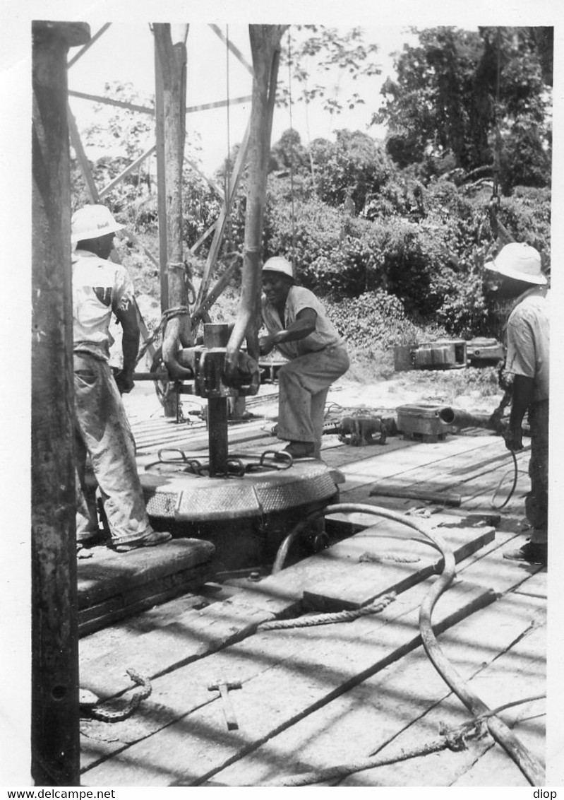 Photographie Anonyme Vintage Snapshot Trinidad Siparia Derrick P&eacute;trole Forage - Other & Unclassified