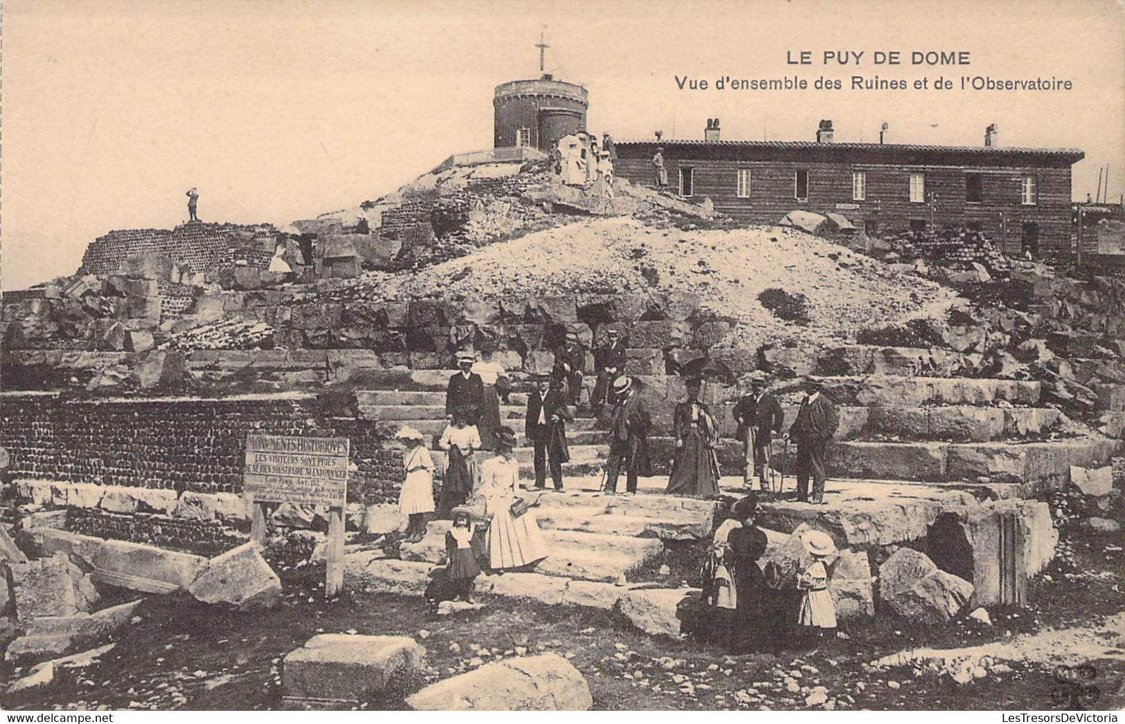 CPA - 63 - LE PUY DE DOME - Vue D'ensemble Des Ruines Et De L'Observatoire - Animée - Autres & Non Classés