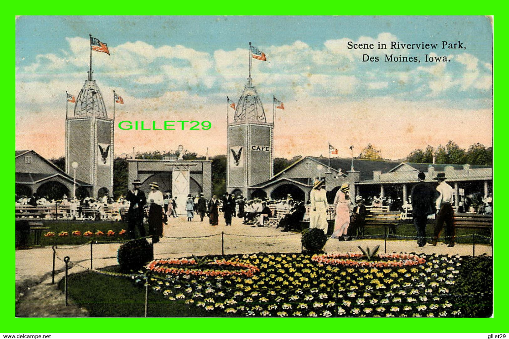 DES MOINES, IOWA - SCENE IN RIVERVIEW PARK - WELL ANIMATED WITH PEOPLES - TRAVEL IN 1925 - ENOS B. HUNT - - Des Moines