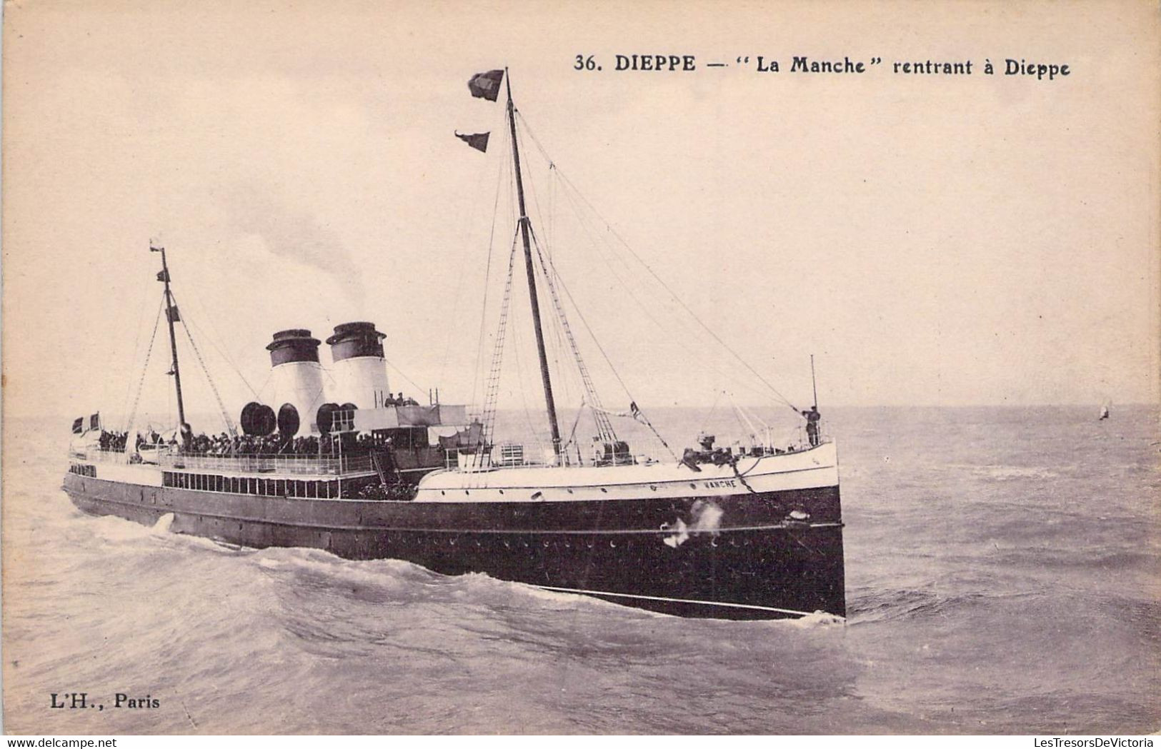 CPA BATEAU - Paquebot - LA MANCHE - Rentrant à Dieppe - L'Hirondelle PARIS - Passagiersschepen