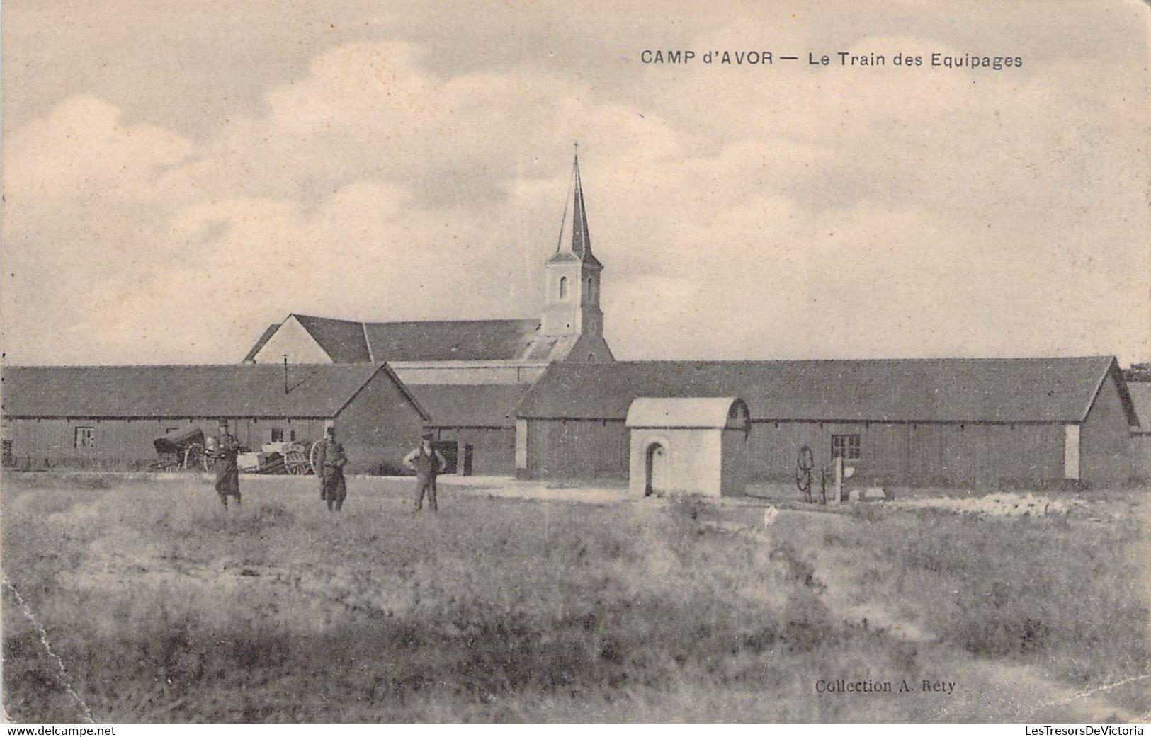 CPA MILITARIAT - Camp D'Avor - Le Train Des équipages - Casernes