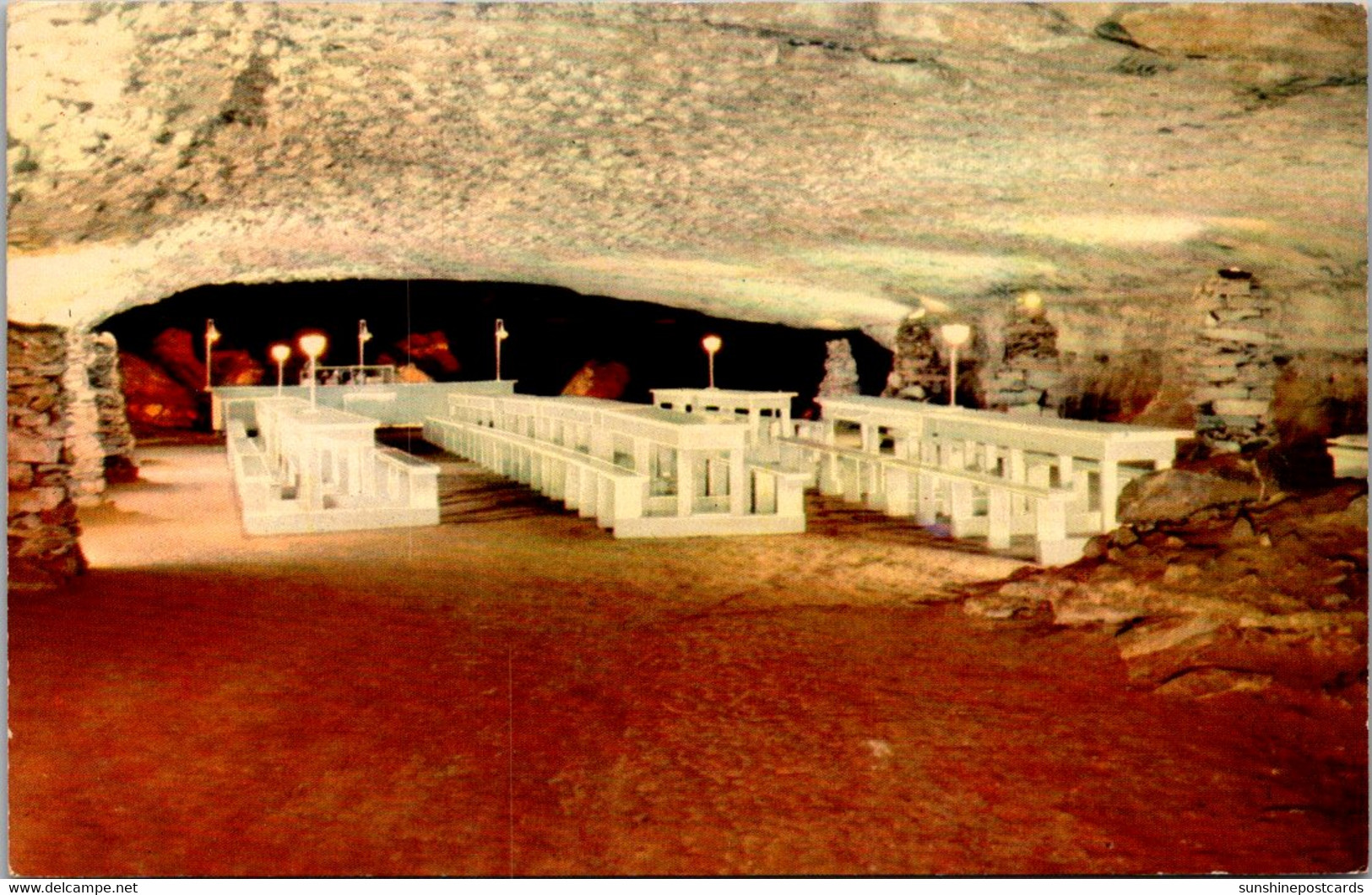 Kentucky Mammoth Cave Snowball Dining Room - Mammoth Cave