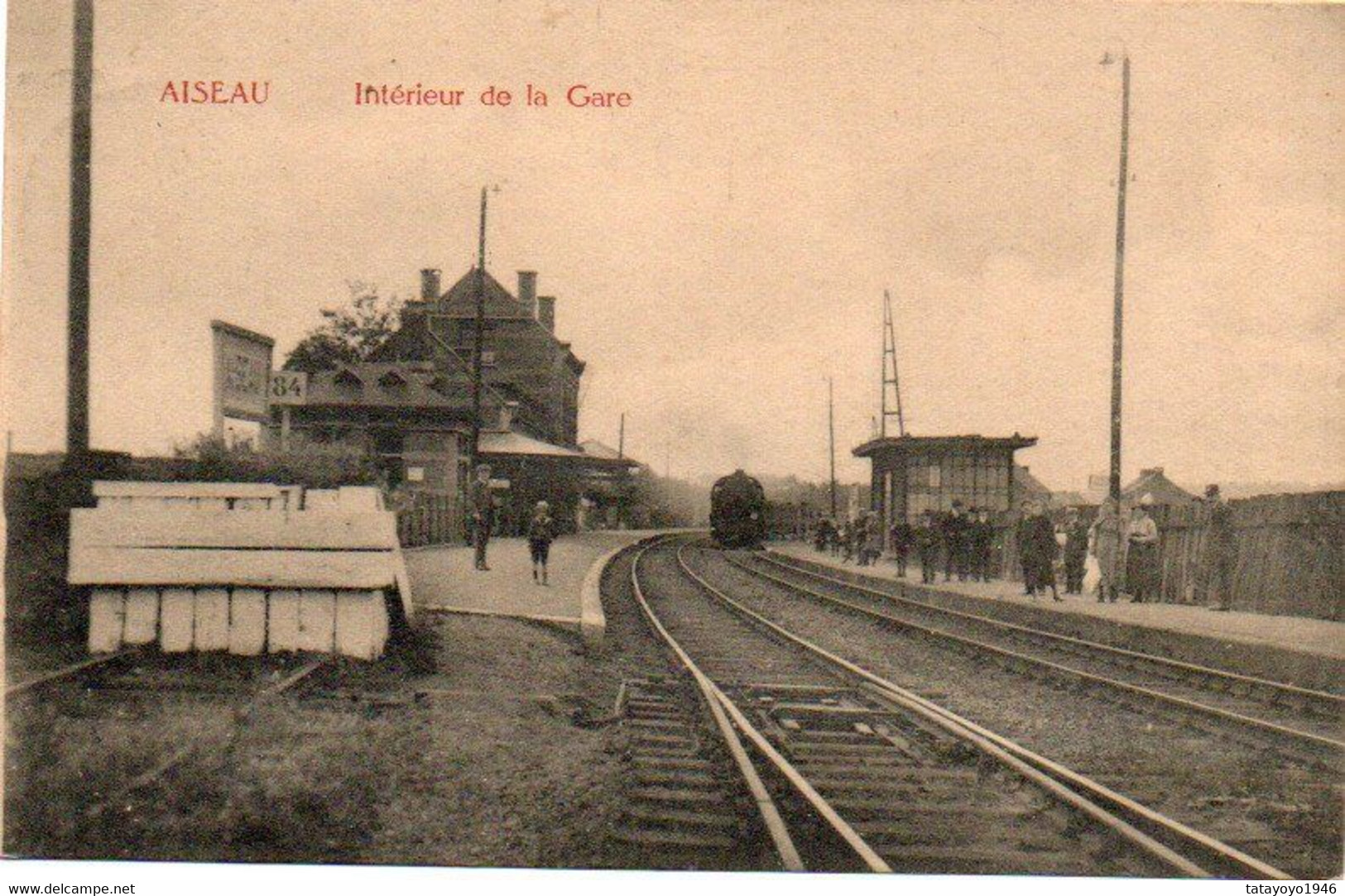 Aiseau  Intérieur De La Gare  Train Et Animation Avec Griffe De Aiseau Voyagé En 19??? - Aiseau-Presles