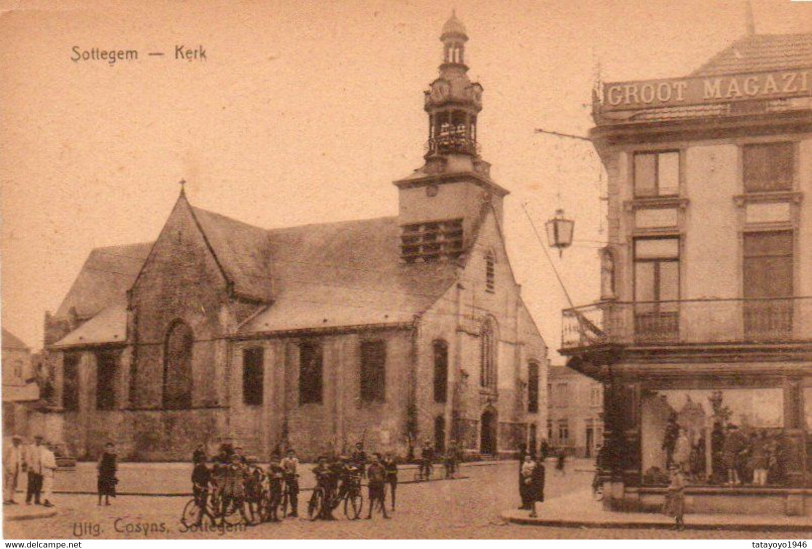 Sottegem  Kerk Super Animée Cyclistes N'a Pas Circulé - Zottegem