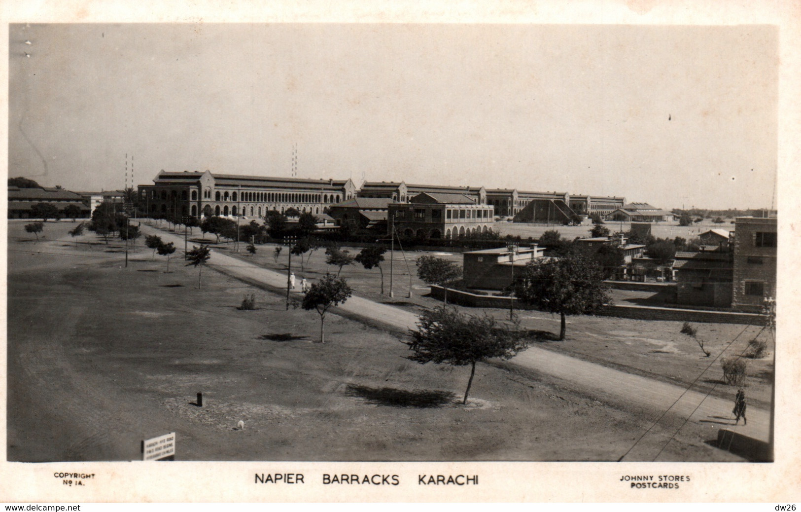 Pakistan (Militaria) Napier Barracks, Karachi, Casene - Non Circulated Post Card - Pakistán