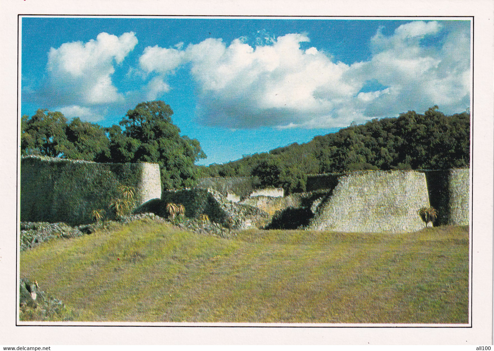 A20201 - RUINS OF MONOMOTAPA PALACE RUINES DU PALAIS DE MONOMOTAPA ZIMBABWE BEYLAU HOA QUI - Zimbabwe