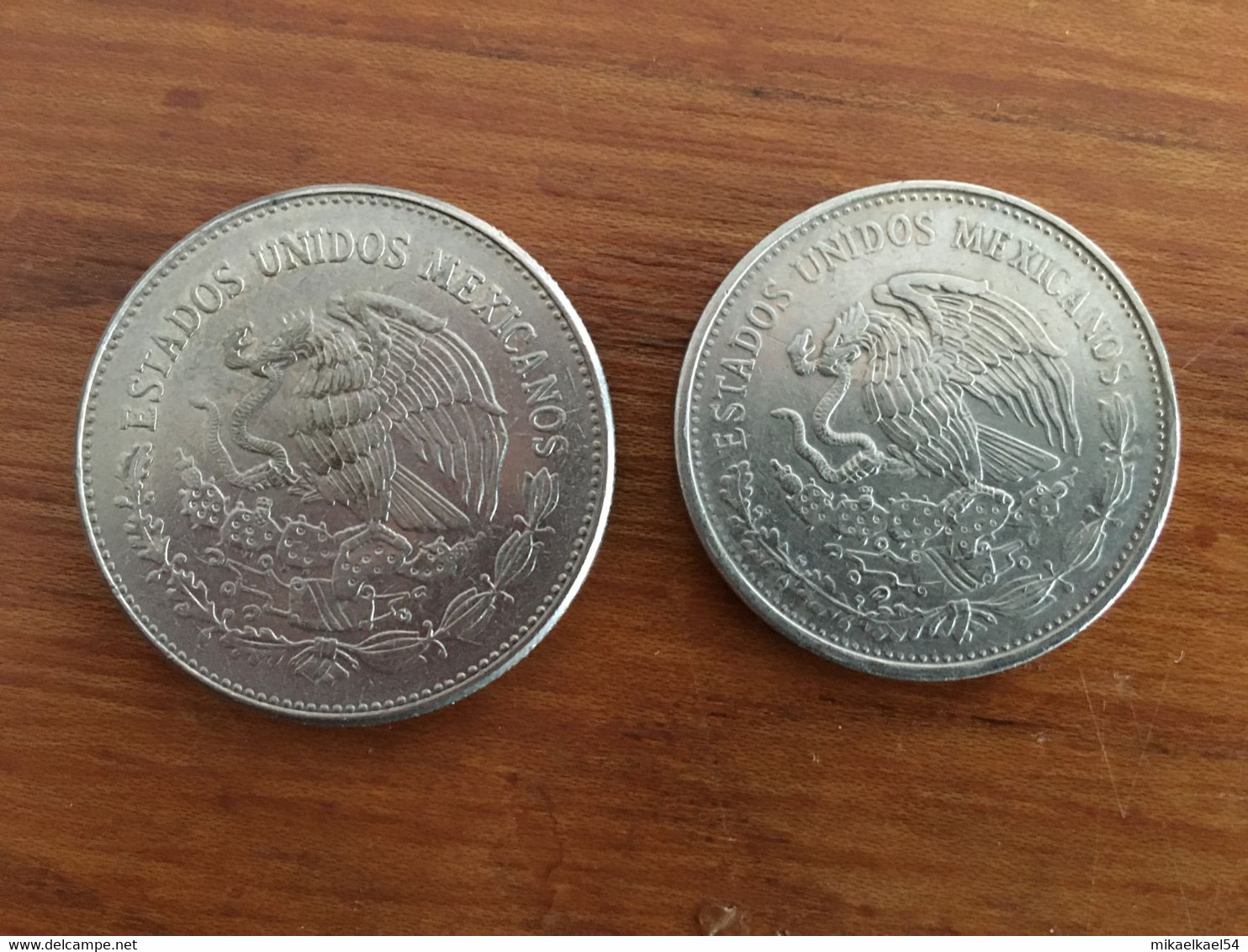 MEXIQUE - LOT De 2 Pièces : 50 Pesos K 490 1983 Et 20 Pesos KM 486 1982 - Mexique