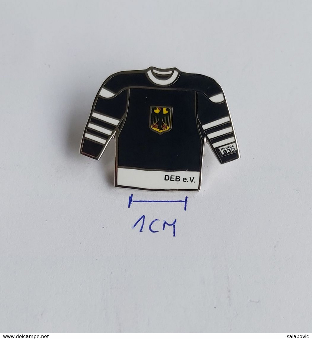 Germany Ice Hockey Federation Deutscher Eishockey-Bund  PINS A10/8 - Sports D'hiver