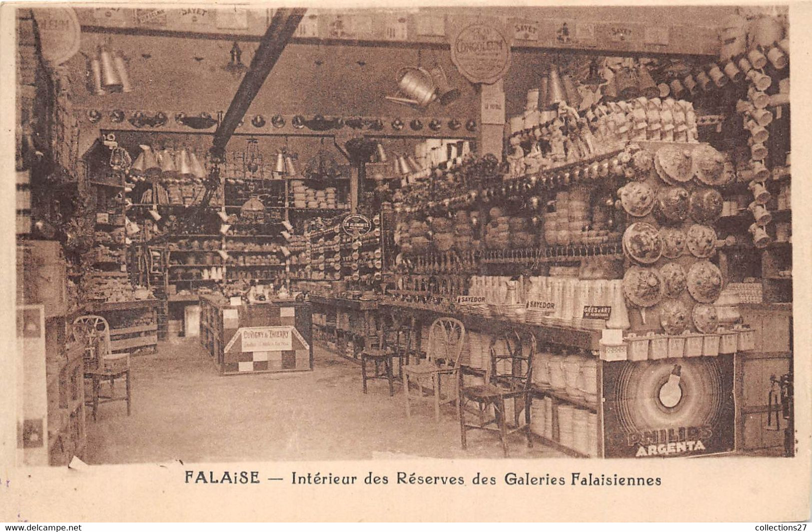 14-FALAISE- INTERIEUR DES RESERVES DES GALERIES FALAISIENNES - Falaise