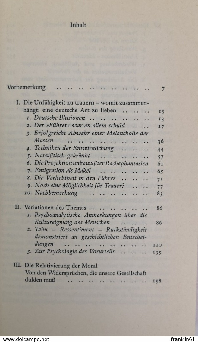 Die Unfahigkeit Zu Trauern. Grundlage Kollektiven Verhaltens. - Psychologie