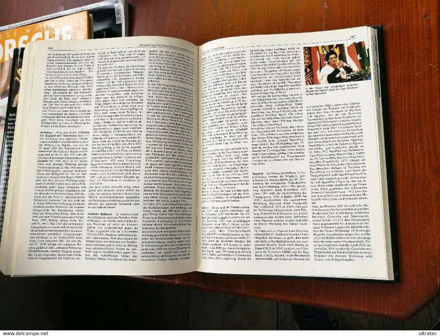 Holle Universal Geschichte Tolles Buch über 800 Seiten Geschichte - Enciclopedias
