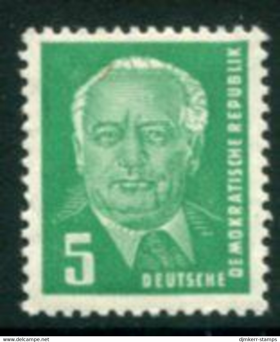 DDR / E. GERMANY 1952 Pieck Definitive II 5 Pf. MNH / **..  Michel  322zX - Unused Stamps