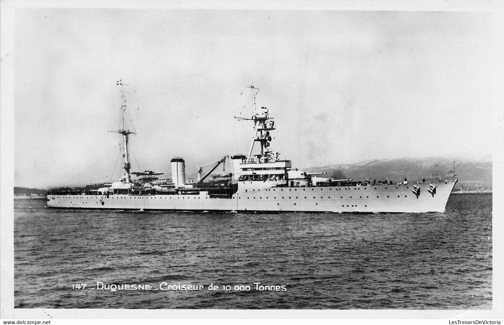 CPA BATEAUX DE GUERRE - DUQUESNE - Croiseur De 10 000 Tonnes - Editions Bouvet Toulon - Guerre