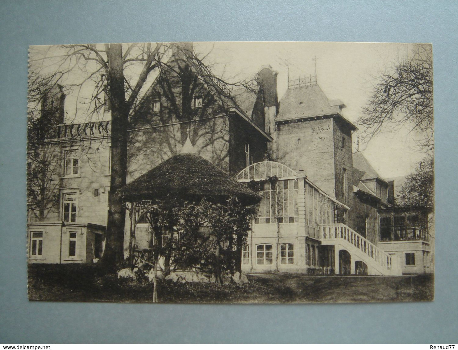 Château De Et à Montigny Le Tilleul - Montigny-le-Tilleul