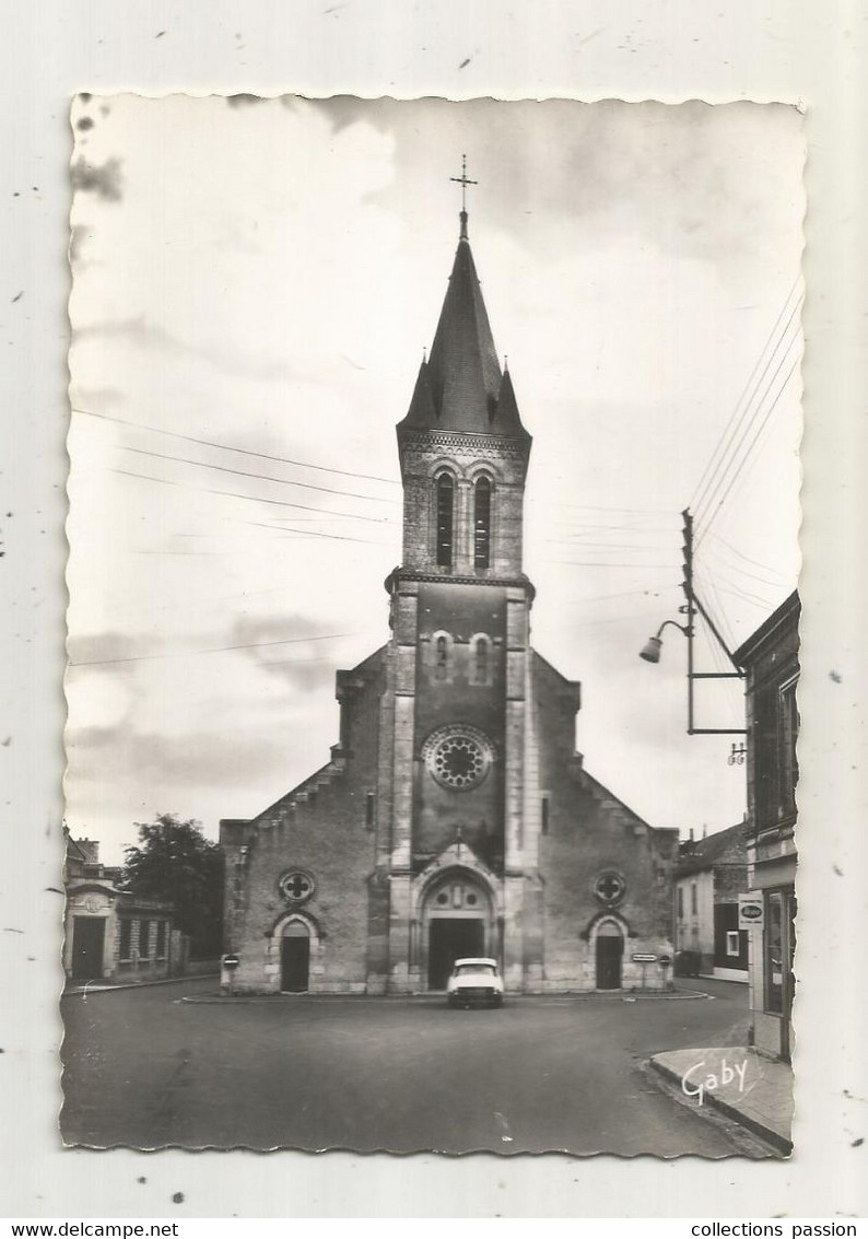Cp, 86, NEUVILLE DE POITOU, L'église ,vierge - Neuville En Poitou