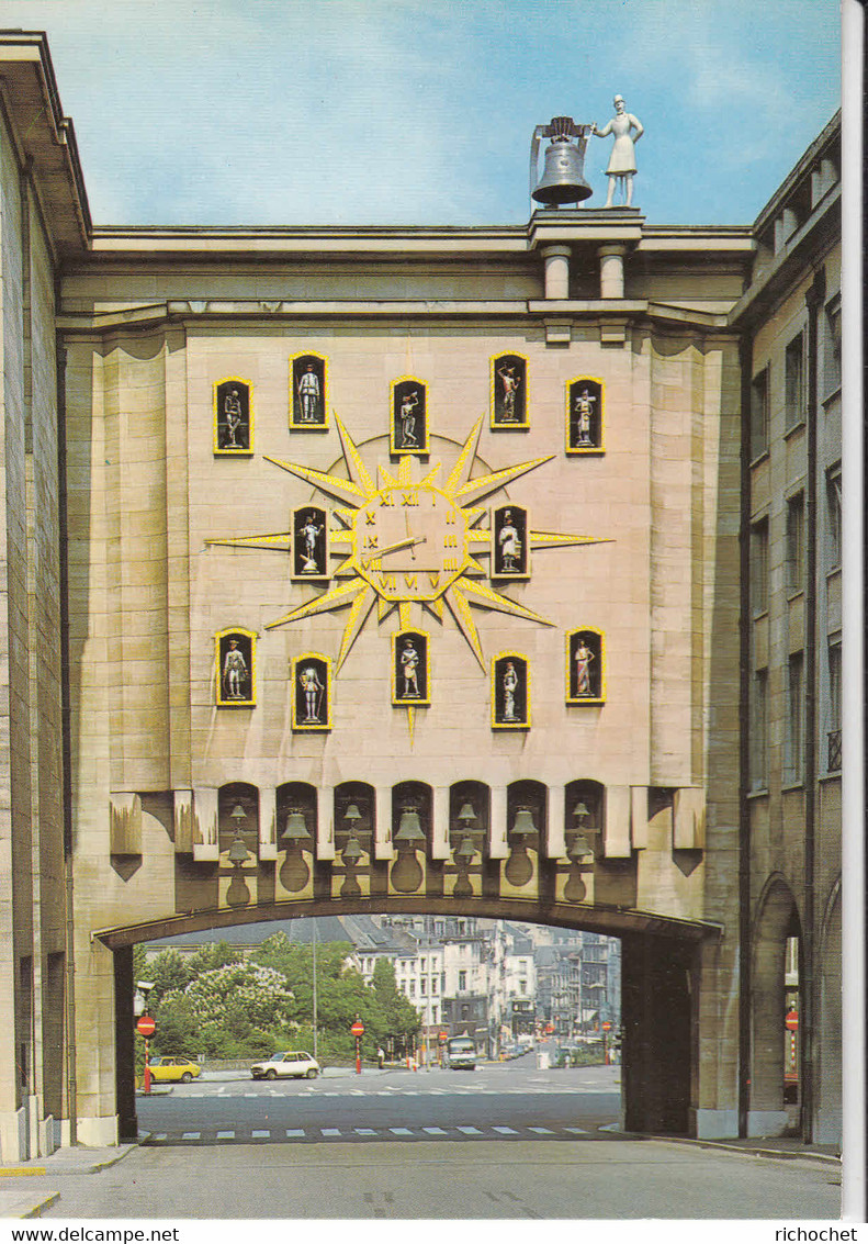 BRUSSELS - Palais De Congrès : L'Horloge - Institutions Européennes