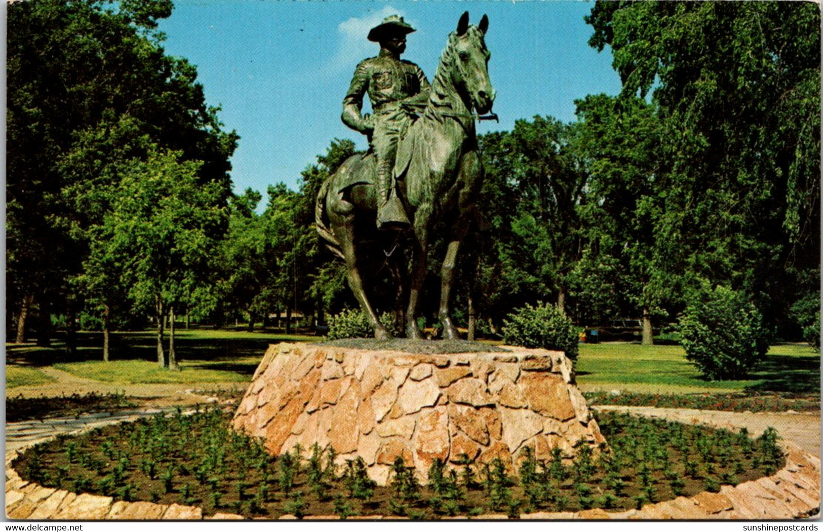 North Dakota Minot Roosevelt Memorial Park Theodore Roosevelt Bronze Equestrian Statue - Minot