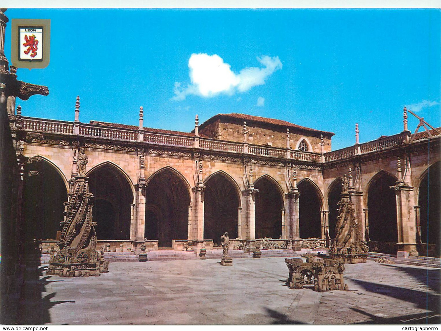Postcard Spain Leon Cathedral Inner Courtyard And Hot Baths - León