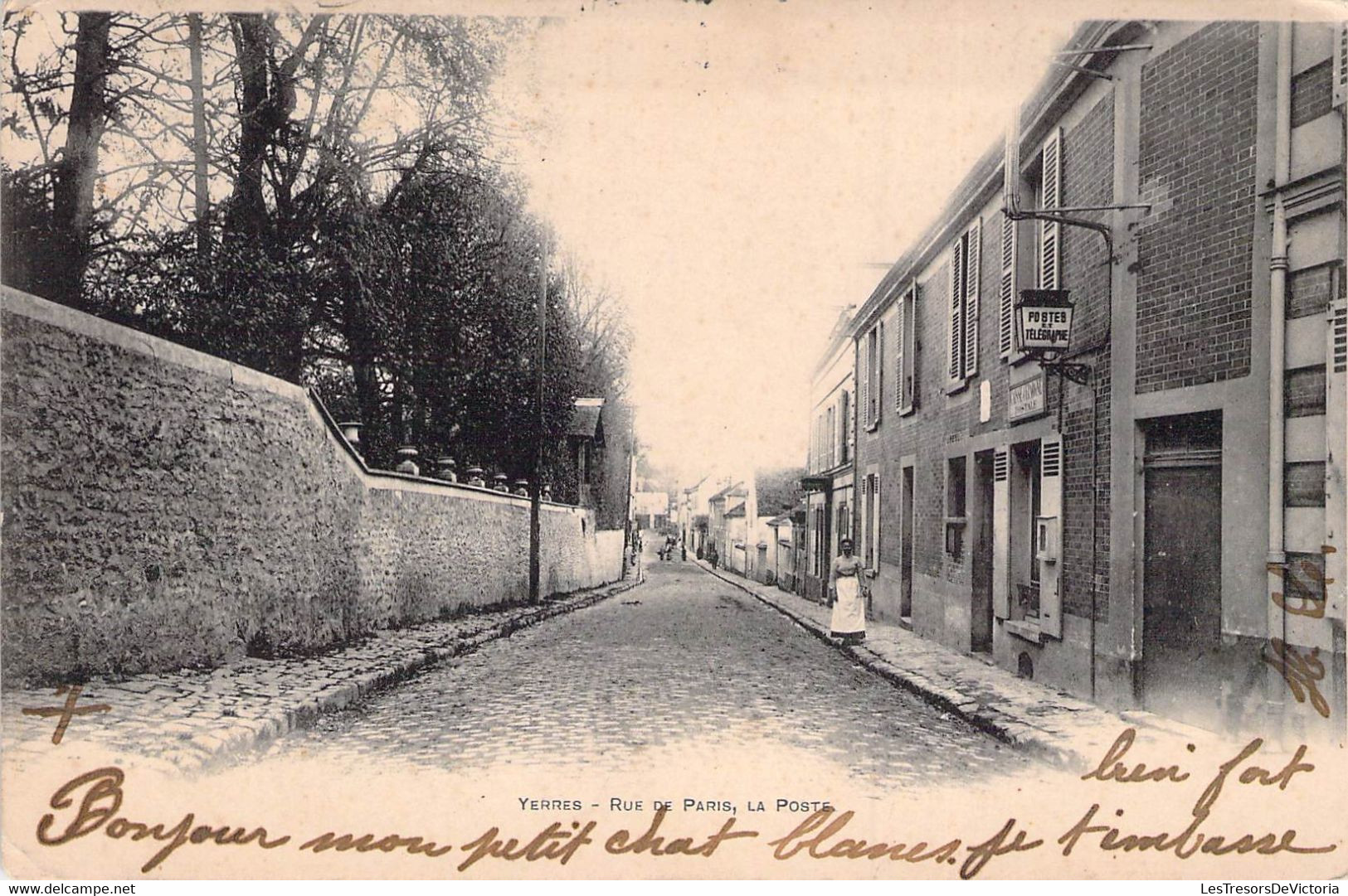 CPA - 91 - YERRES - Rue De Paris - La Poste - Animée - Yerres