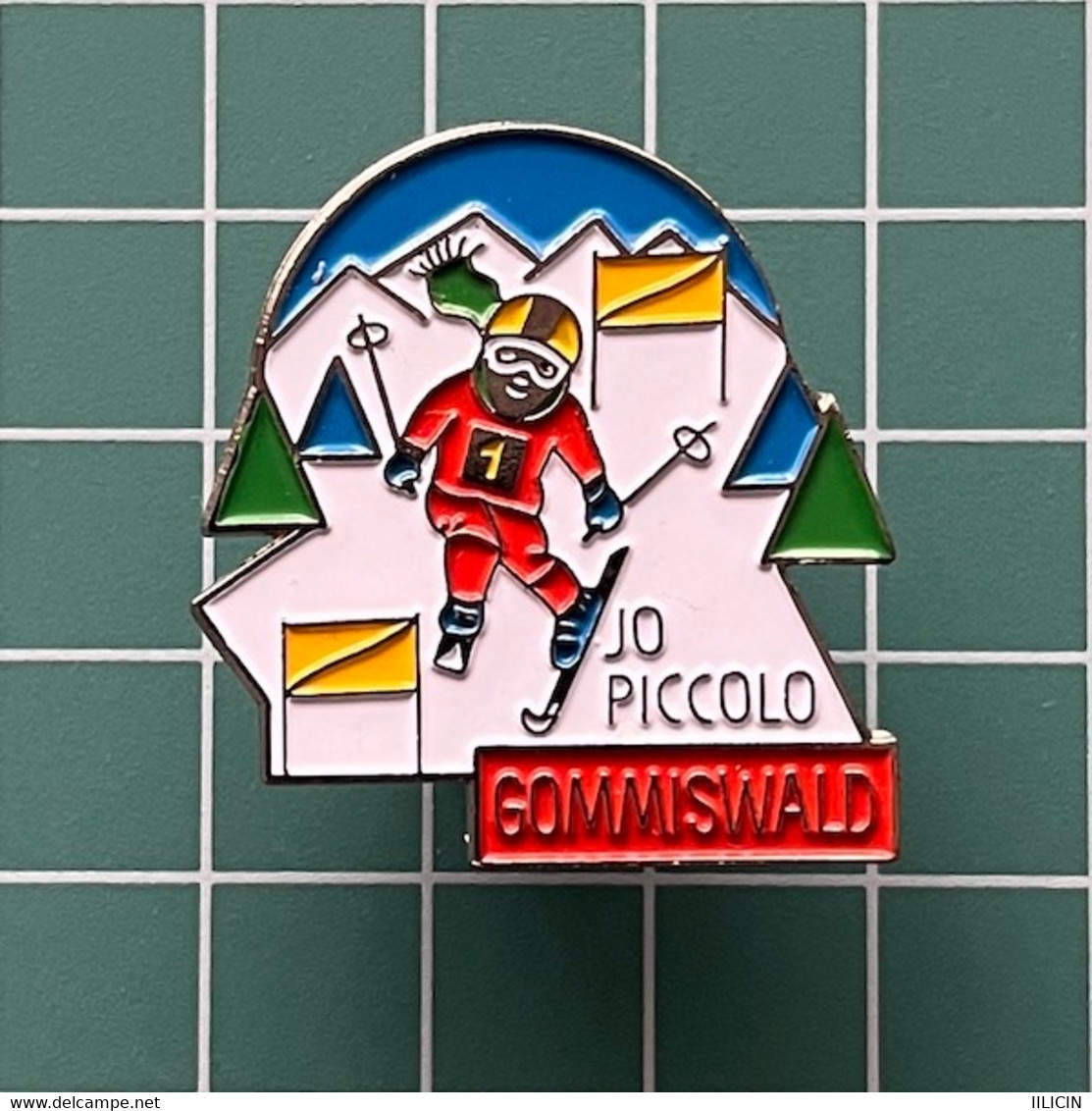 Badge Pin ZN012390 - Skiing / Ski Jumping Switzerland Gommiswald - Sports D'hiver