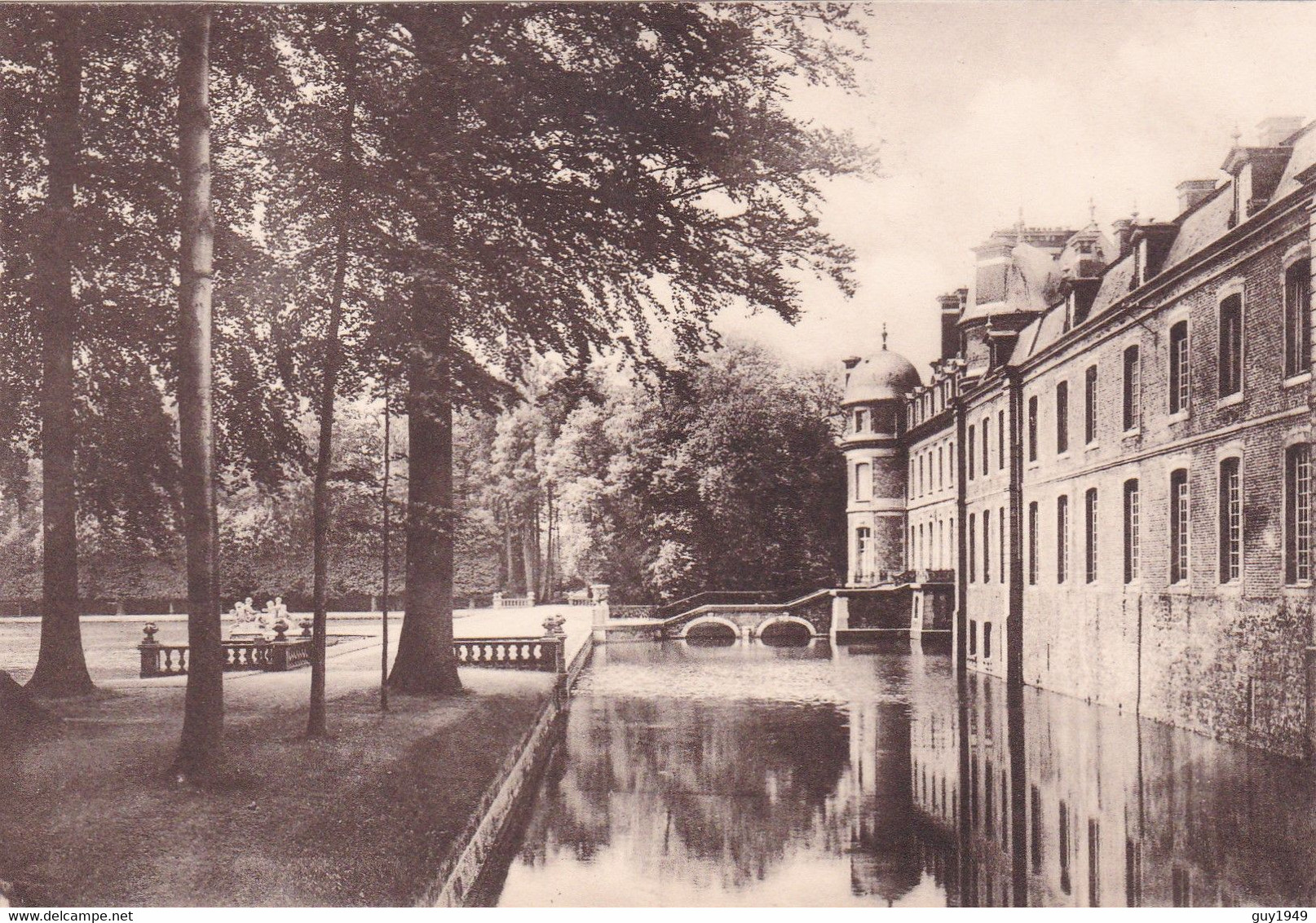 LESCHATEAU  LA TERRASSE - Beloeil