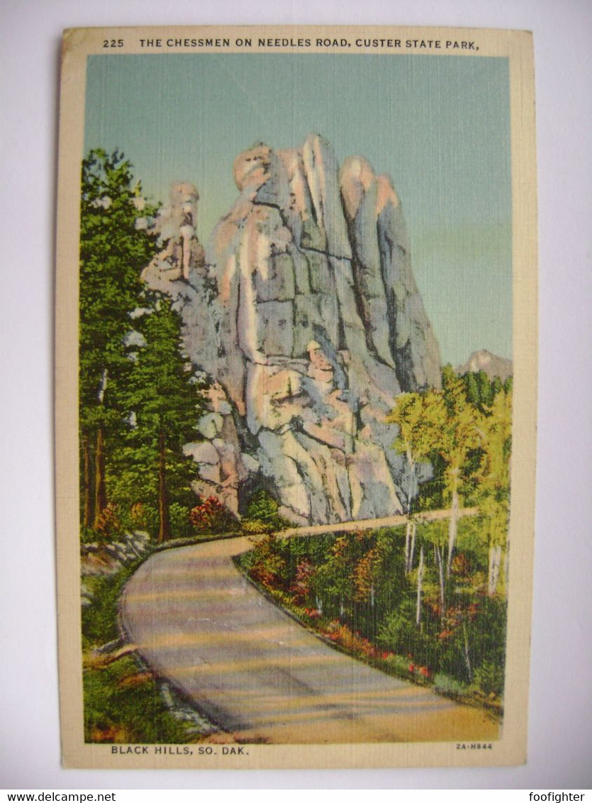 South Dakota Black Hills - The Chessman On Needles Road, Custer State Park - Posted 1939 - Mount Rushmore