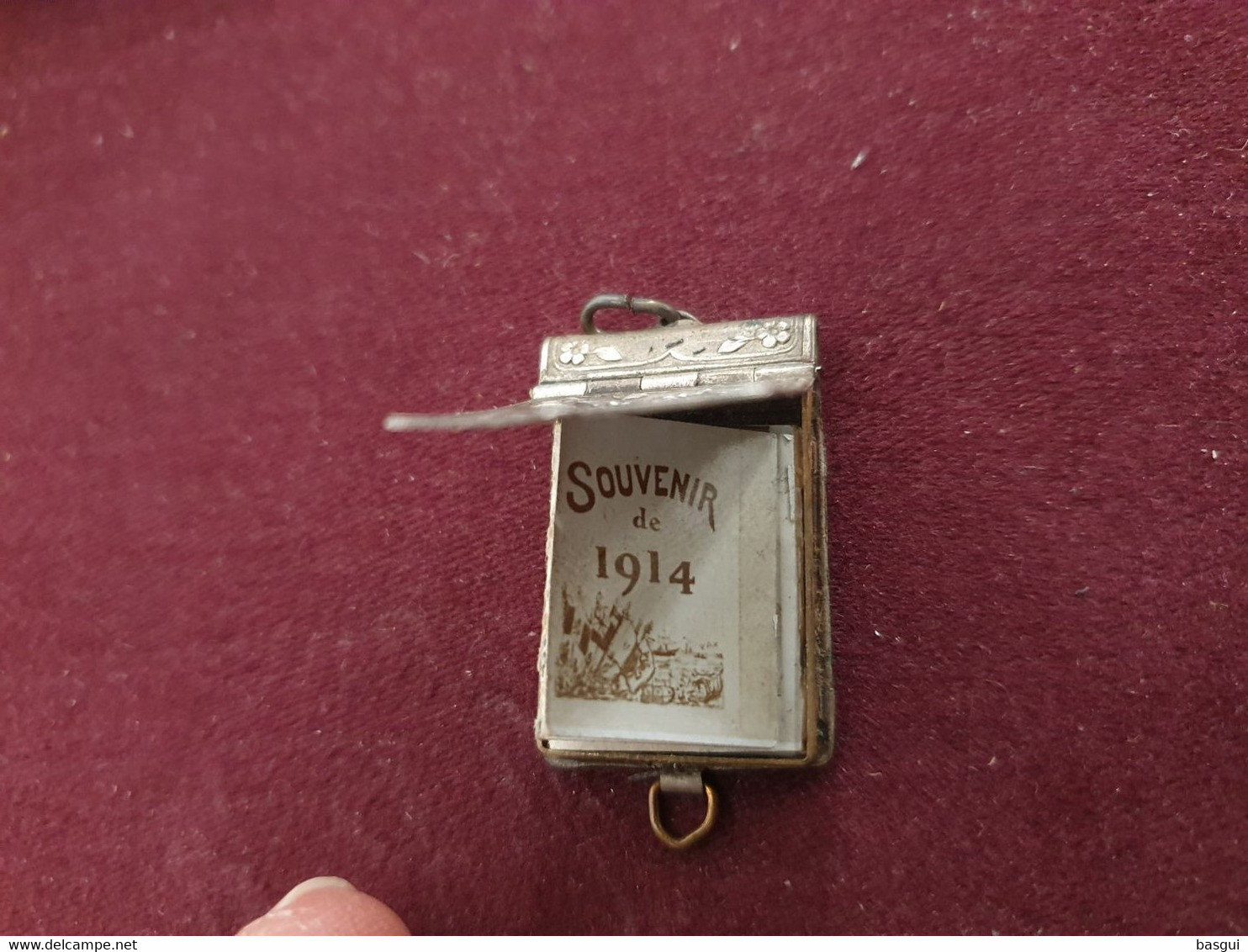 Mini Depliant Photos , Souvenir De 1914, Métal Argenté - Pendentifs