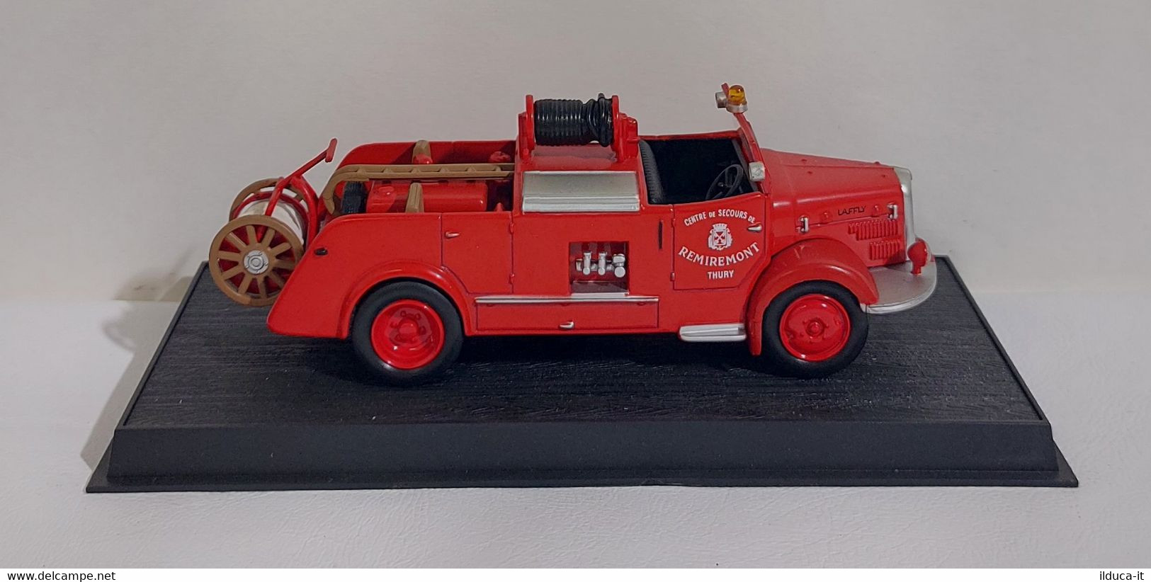 I108771 Ixo Hachette 1/50 - POMPIERS - France 1950 PS Laffly BSS C3 - Camions, Bus Et Construction