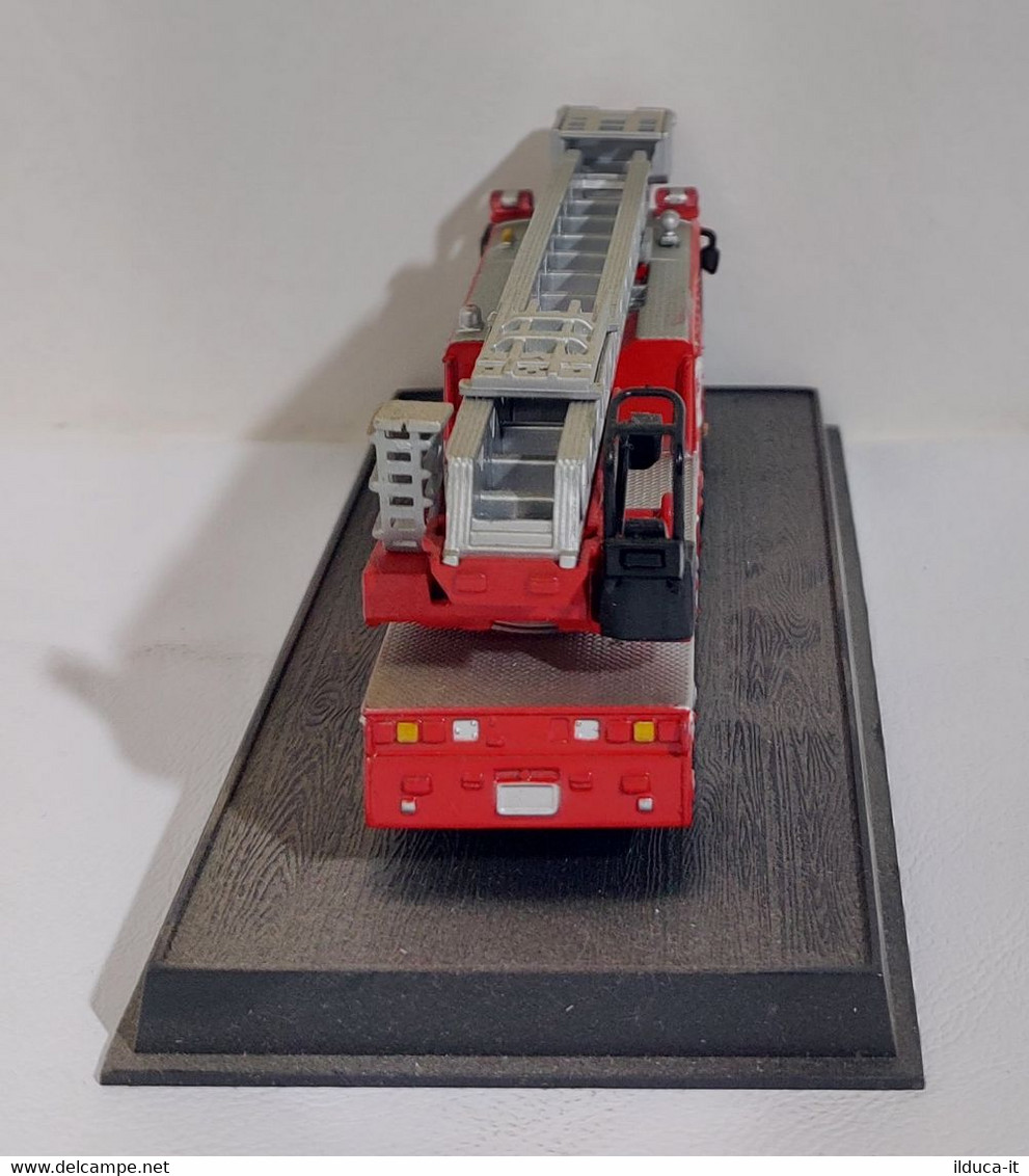 I108801 Ixo Hachette 1/80 - POMPIERS - Japan 2003 NIKKI Sky Action Ladder - Vrachtwagens, Bus En Werken