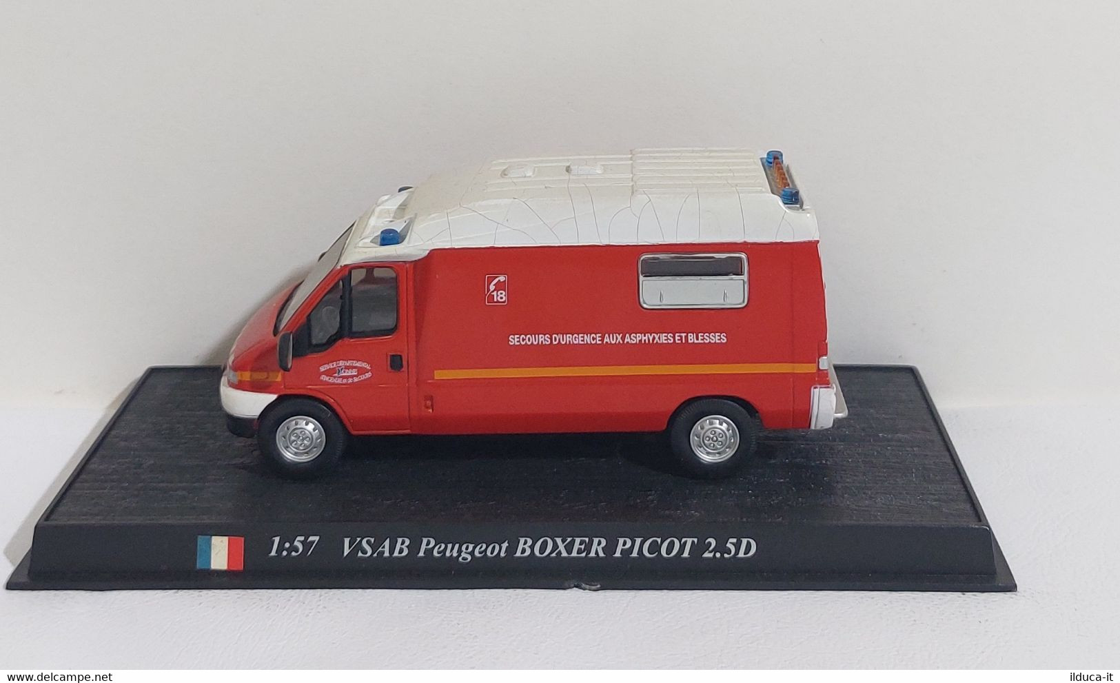 I108824 Ixo Hachette 1/57 - POMPIERS - France VSAB Peugeot Boxer Picot 2.5D - Camions, Bus Et Construction