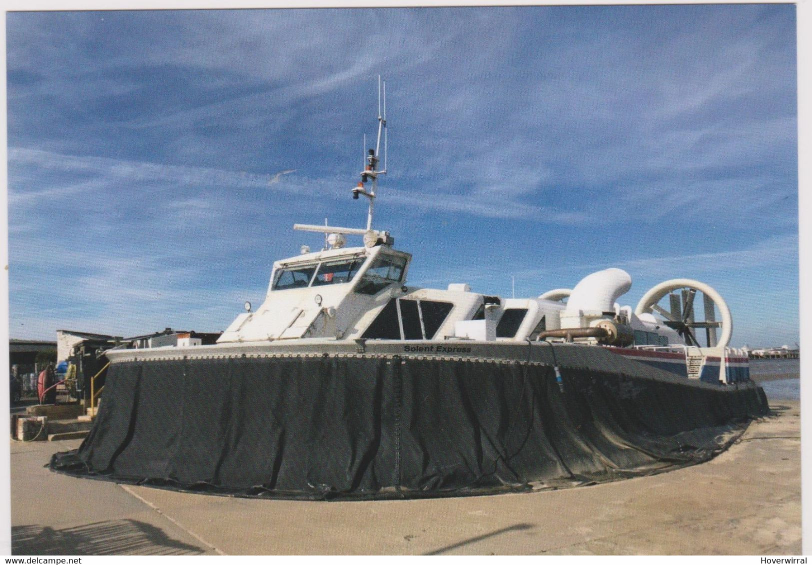 HOVERCRAFT>>HOVERTRAVEL>>BHT-130 - Hovercrafts