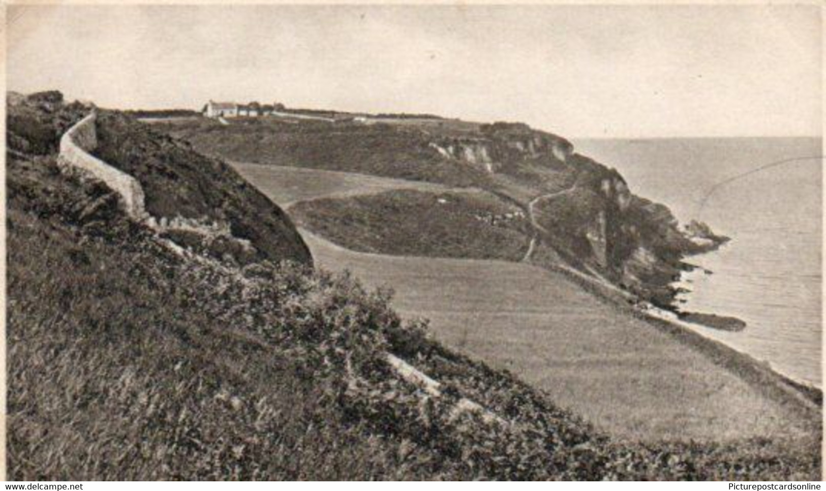 BENLLECH ON THE CLIFFS OLD B/W POSTCARD ANGLESEY WALES - Anglesey