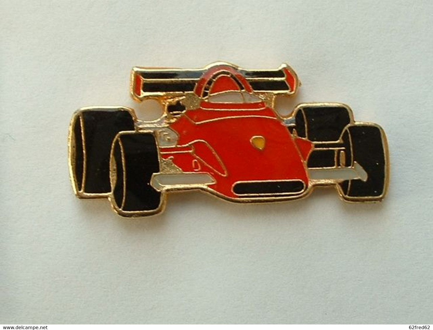 PIN'S FERRARI - F1 - F1